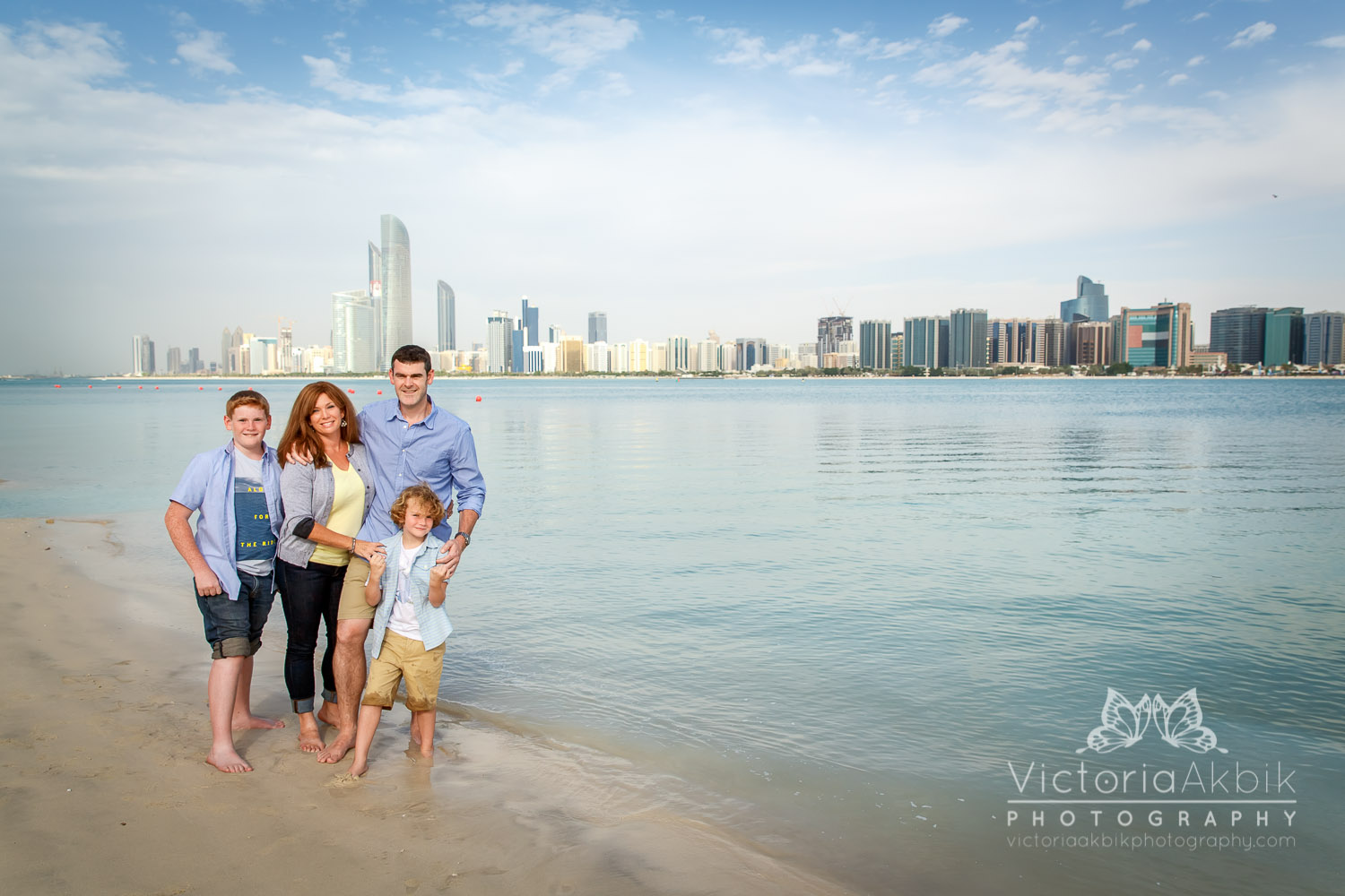 Mrs K’s Family Photo Shoot | Abu Dhabi Lifestyle Family Photography » Victoria Akbik Photography