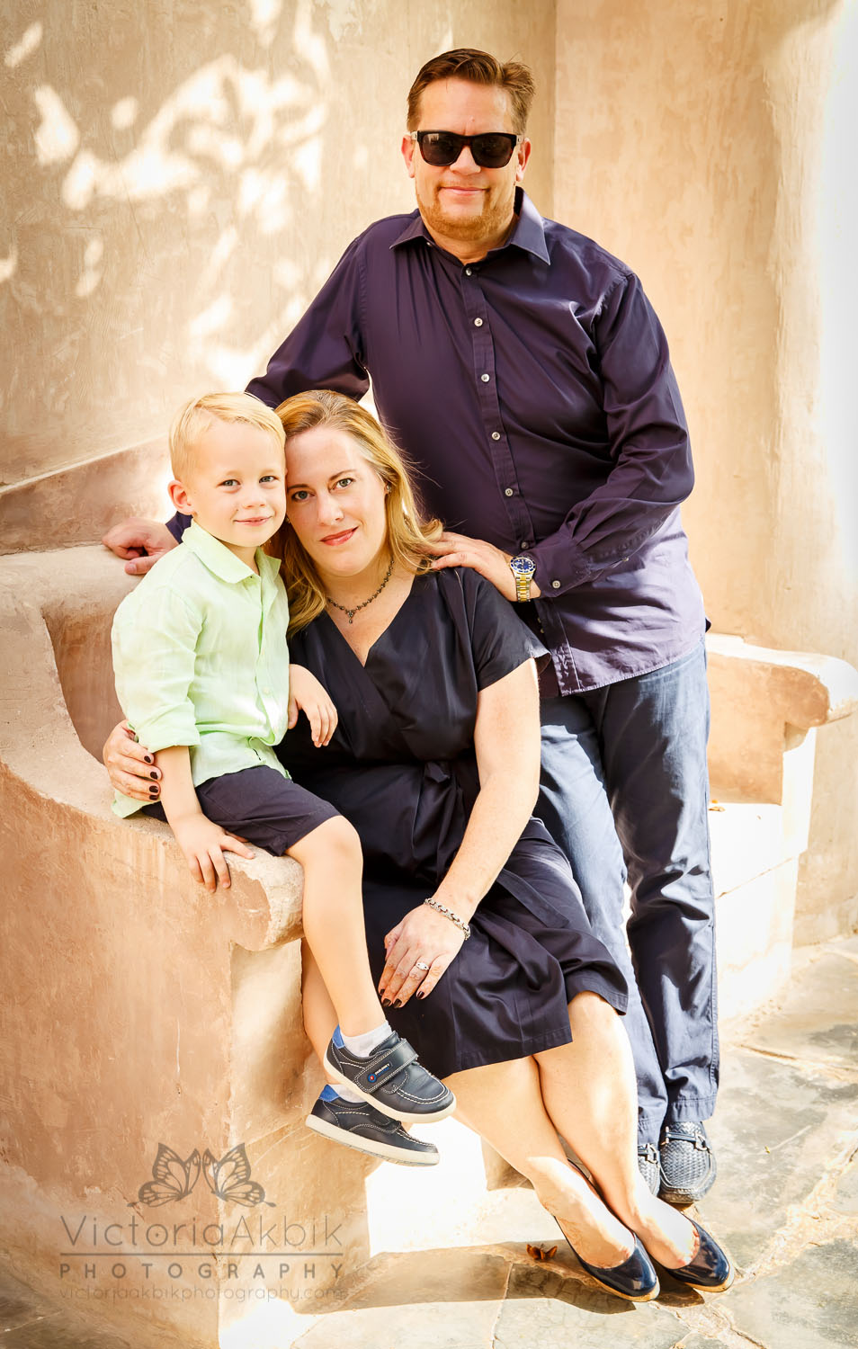 Mrs B’s Family Photo Shoot | Abu Dhabi Lifestyle Family Photography » Victoria Akbik Photography