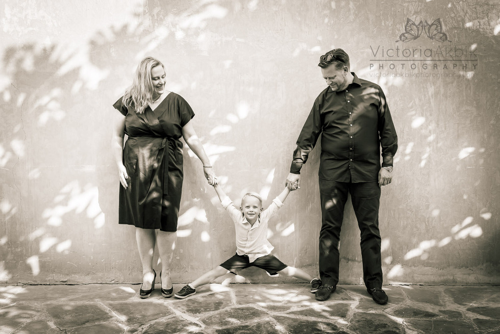 Mrs B’s Family Photo Shoot | Abu Dhabi Lifestyle Family Photography » Victoria Akbik Photography