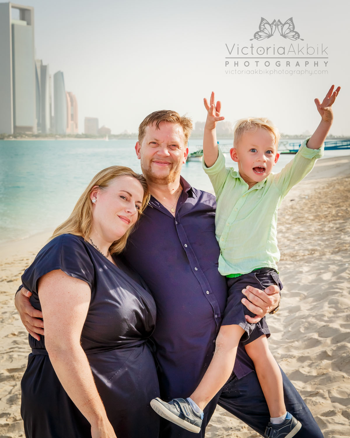 Mrs B’s Family Photo Shoot | Abu Dhabi Lifestyle Family Photography » Victoria Akbik Photography